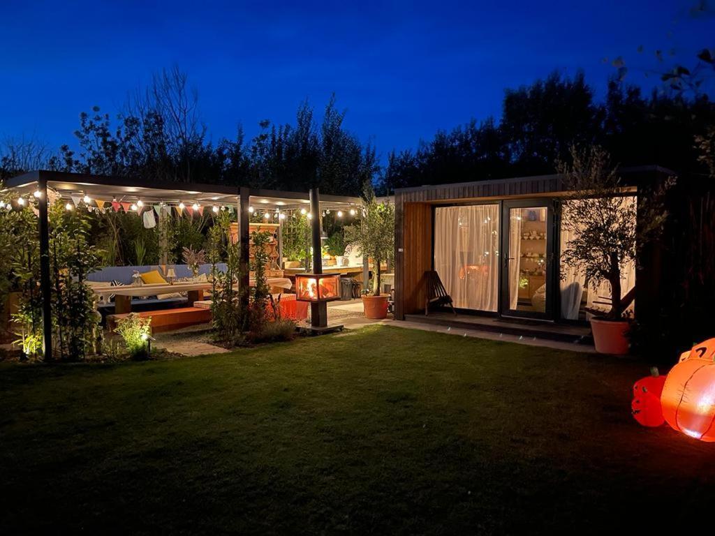 Dragonfly Glamping Spa Retreat 애슈퍼드 외부 사진